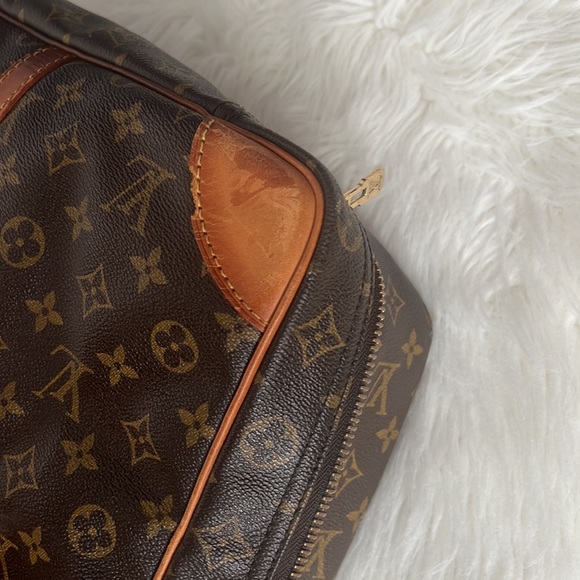 Louis Vuitton Sirius travel includes dust bag + 2 more accessories - tag name. - Picture 15 of 15